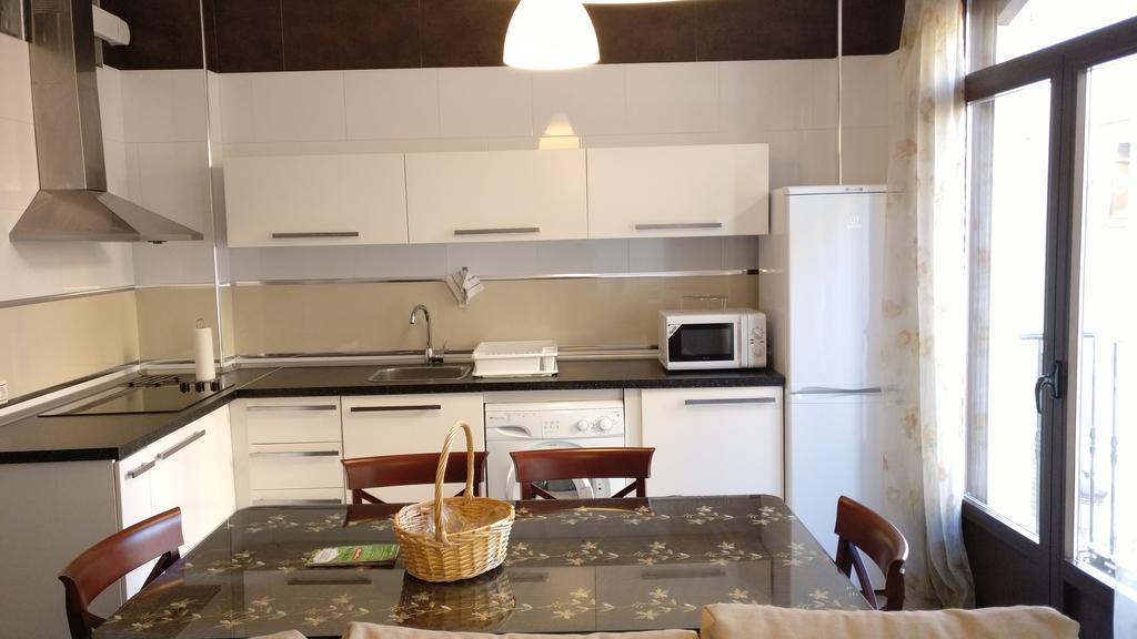 Appartement Angosta Del Carmen à Málaga Extérieur photo