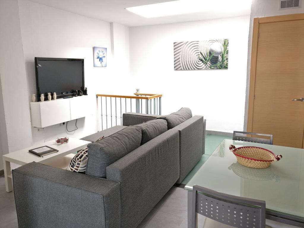 Appartement Angosta Del Carmen à Málaga Extérieur photo