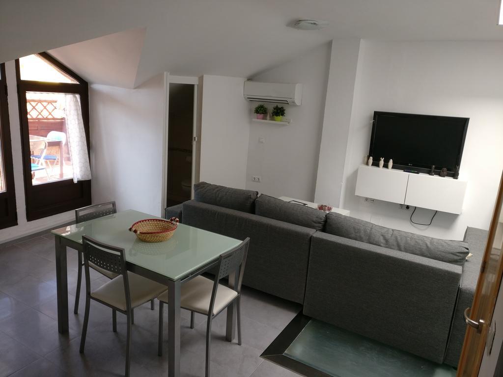 Appartement Angosta Del Carmen à Málaga Extérieur photo