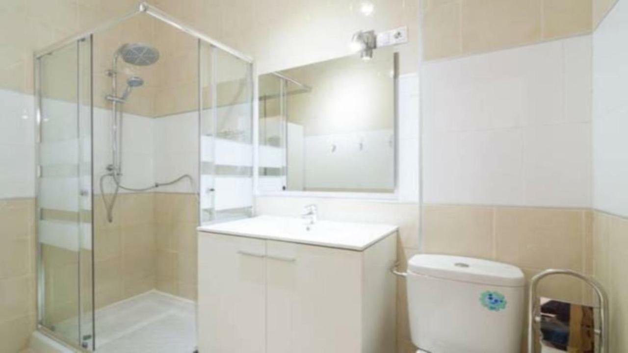 Appartement Angosta Del Carmen à Málaga Extérieur photo